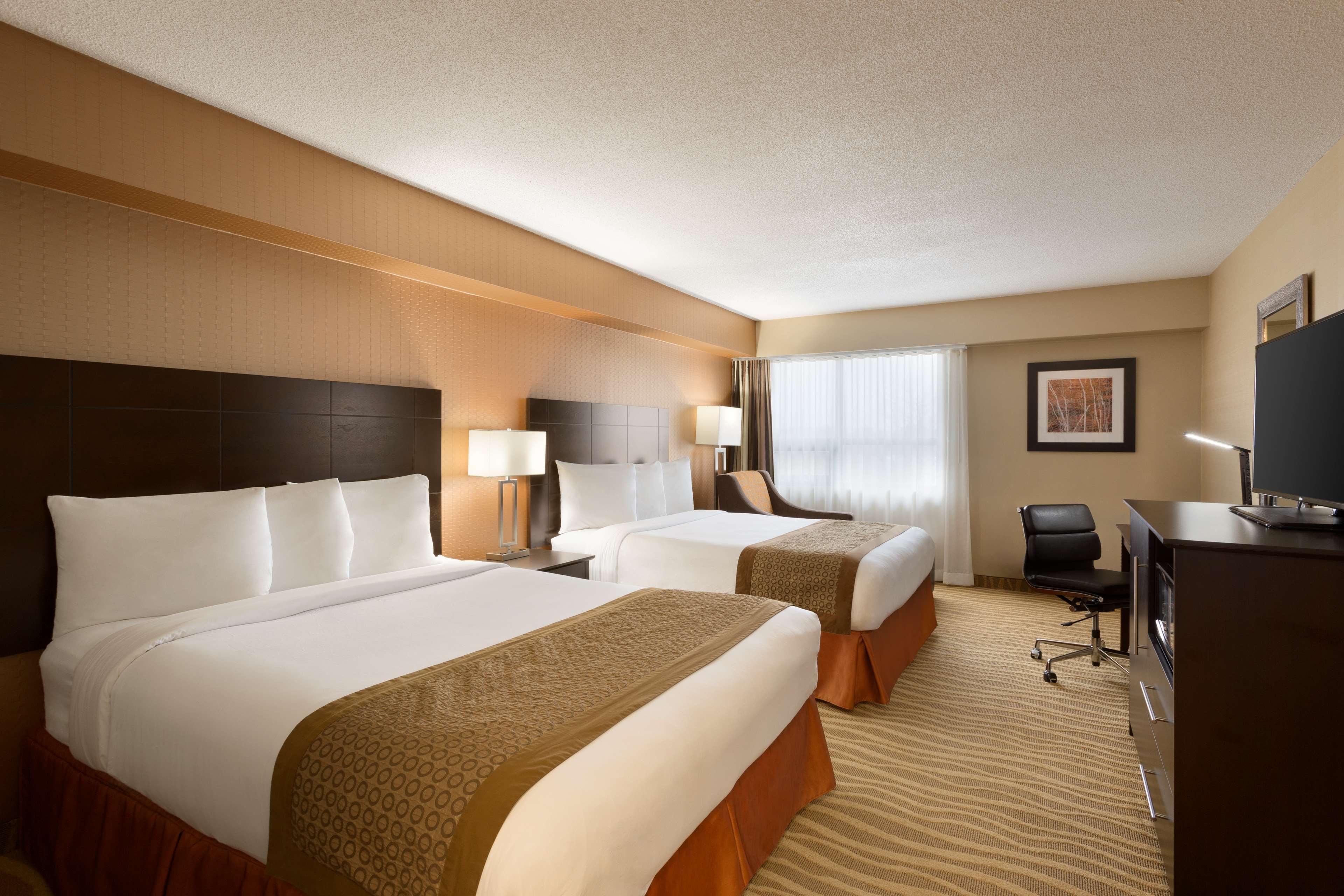 Park Inn By Radisson Toronto-Маркем Экстерьер фото