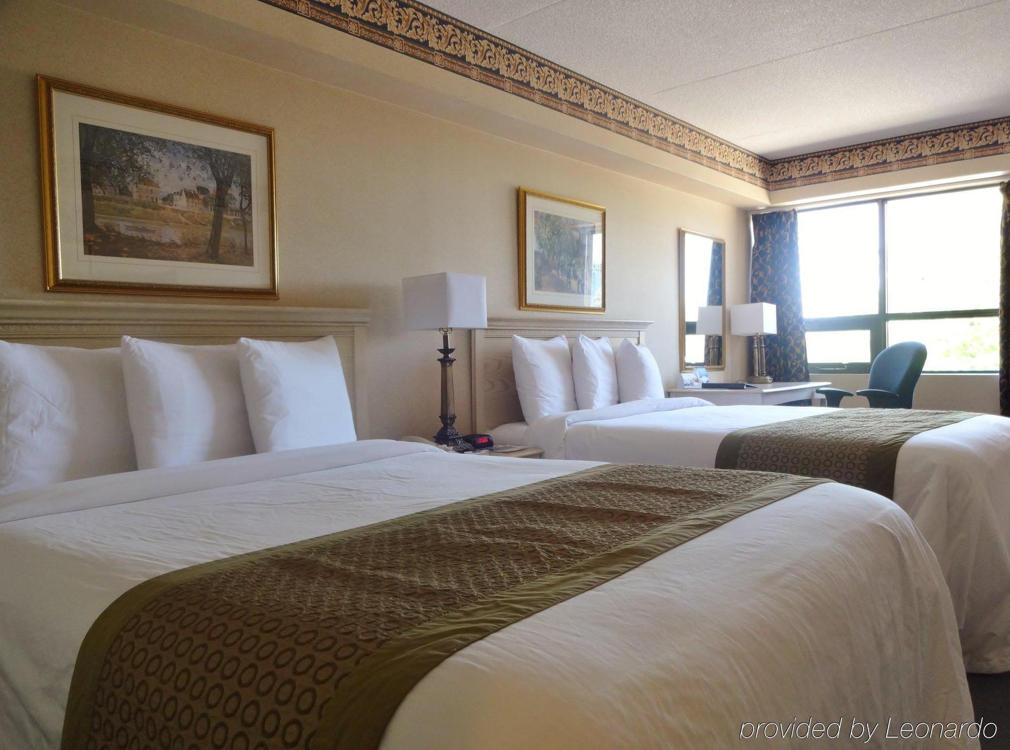 Park Inn By Radisson Toronto-Маркем Экстерьер фото